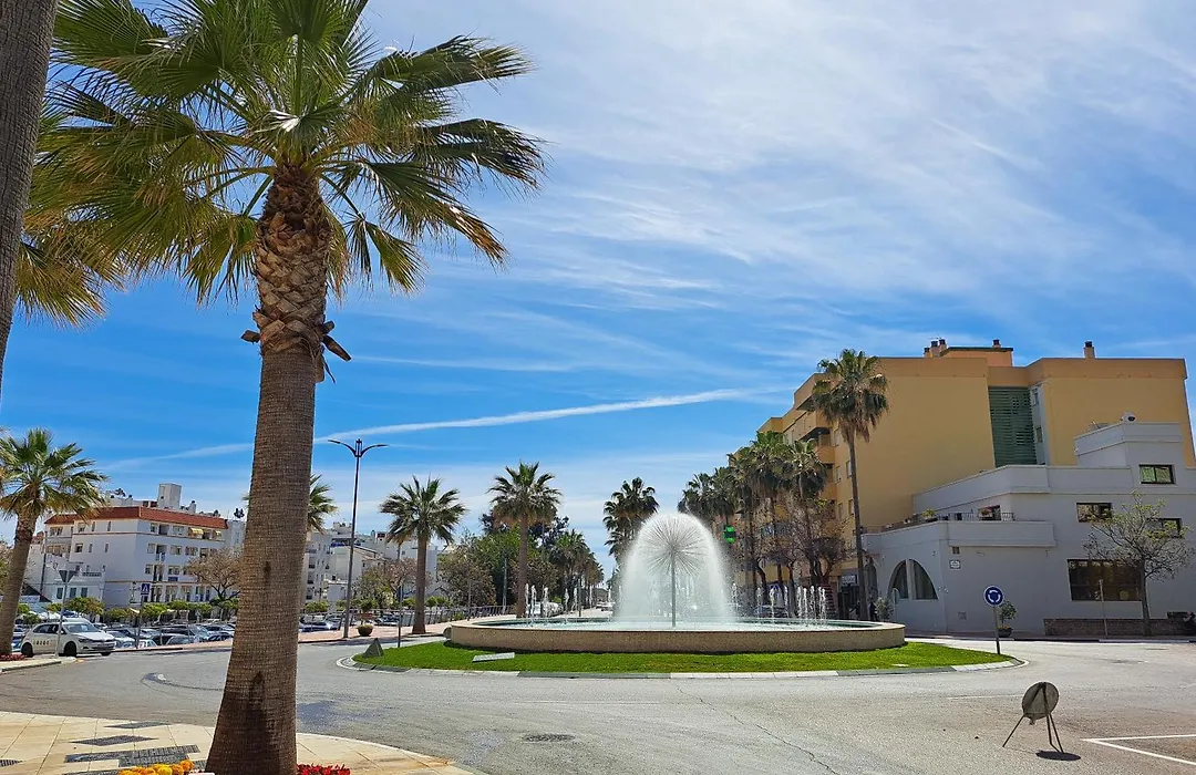 Escape To Estepona-1