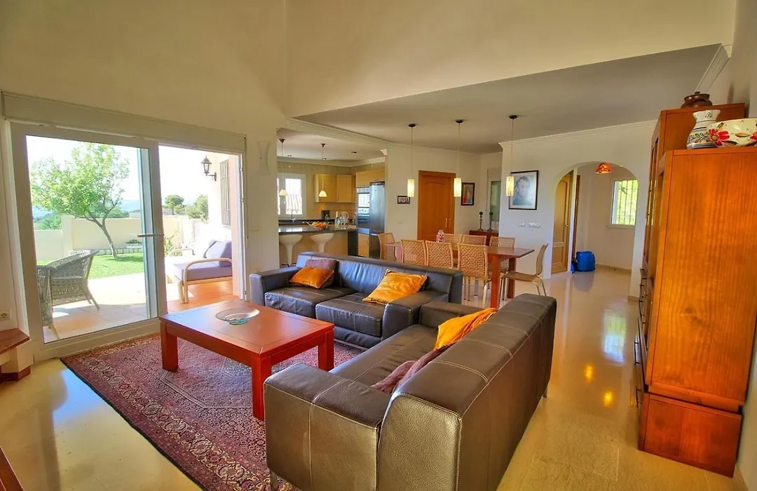 Luxurius Villa With Private Pool-1