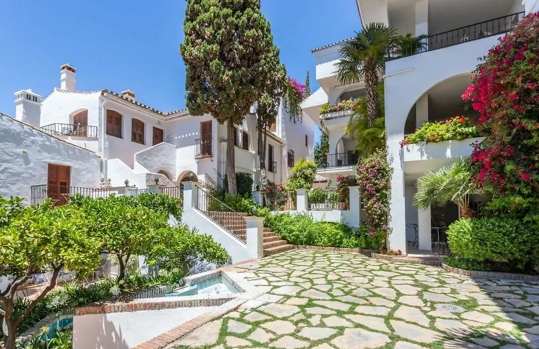 Genteel Home Senorio De Marbella-1