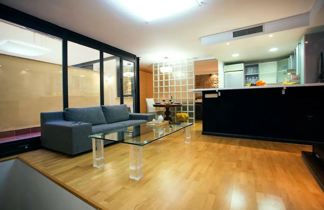 Quiet & Exclusive Apartment Historic Center-1