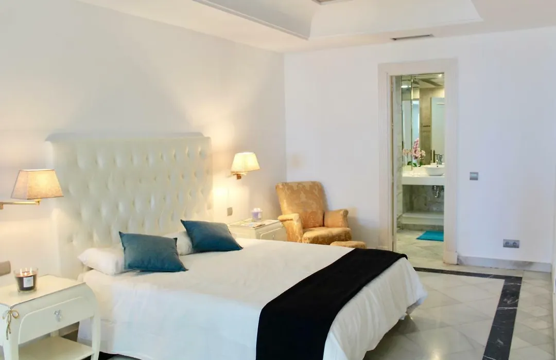 Puerto Banus 2 Bedrooms Oceanfront C-1
