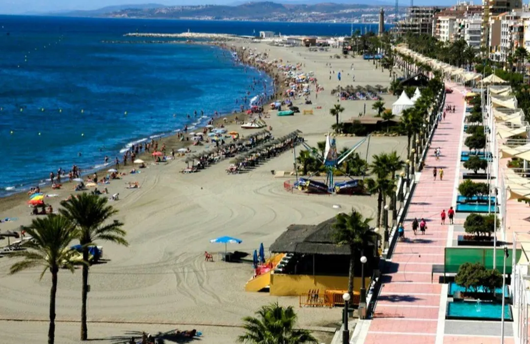 Beautiful Apartment In Costa Del Sol,500M From Sea-1