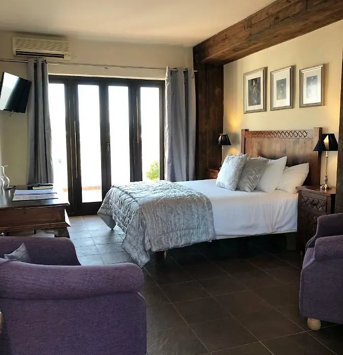 Hostal Avalon-1