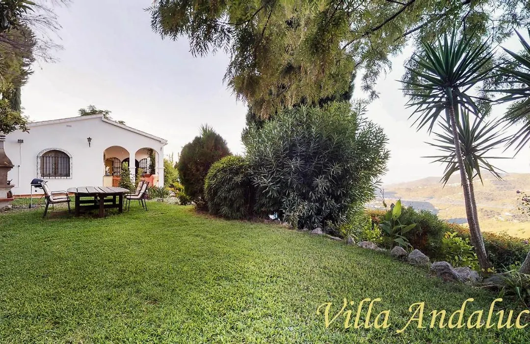 Villa Andalucia-1