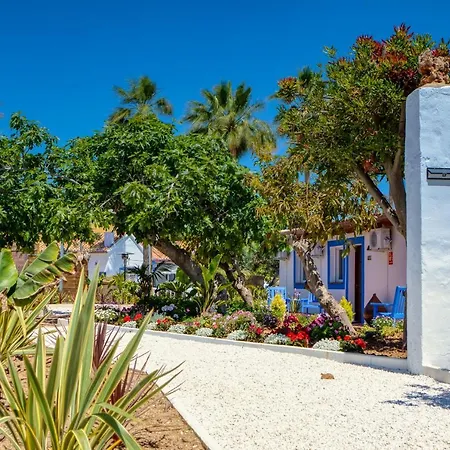 The Palms Boutique Resort Malaga - Adults Only-2