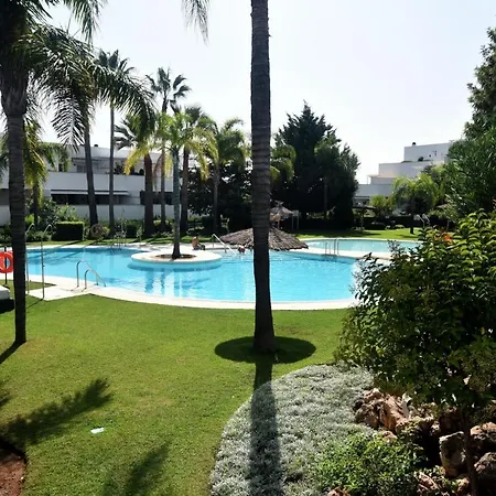 Rodeo Apartments-3