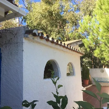 Cute Little Casita-3