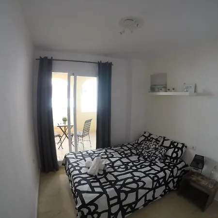 Bonita Y Moderna Habitacion A 300M De La Playa-3
