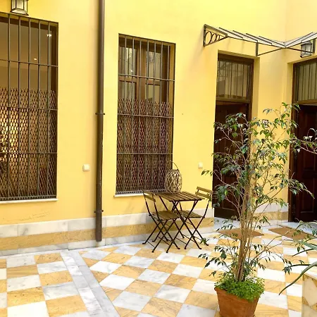 Homely Málaga Pozos Dulces 27 centro histórico-3