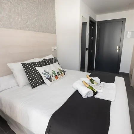 Nerja-Centro-Jacuzzi- Mirador De La Ermita- Adults Recommended-3