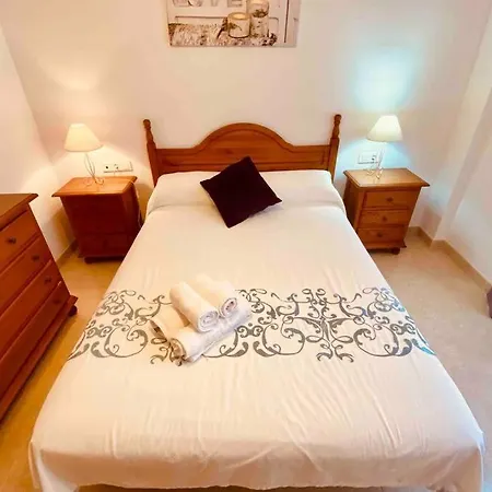 “Smile Nerja” Chic Apartment With Wifi, 4 Guests-3