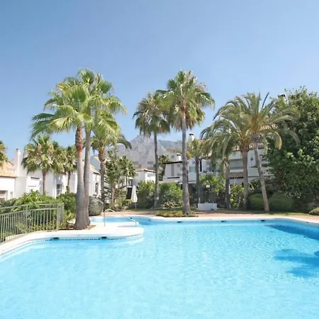 South Faced 4 Bdrm Townhouse With Pool In Marbella-3