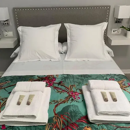 Kentia Rooms Torremolinos-3