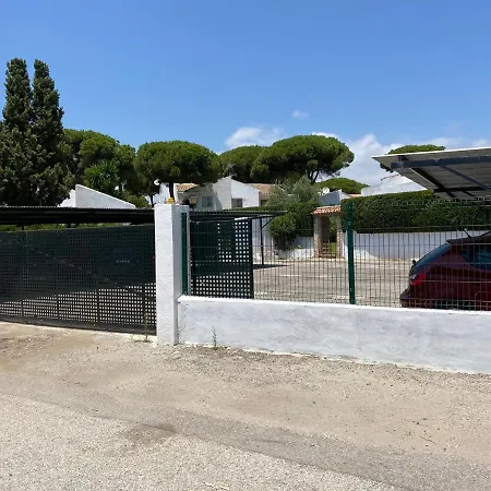 Luminoso Bungalow Para Relajarse Y Disfrutar En Familia-3
