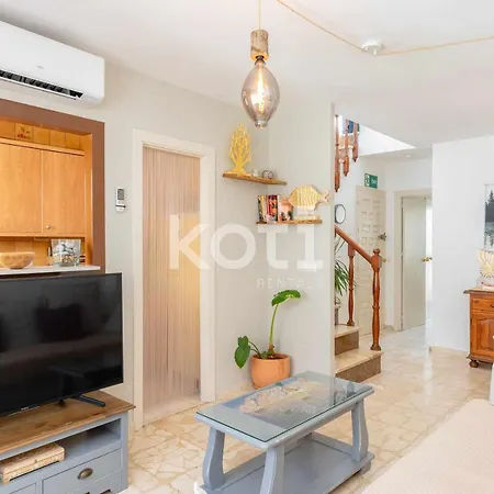Koti Rentals - Ático Marconi-2