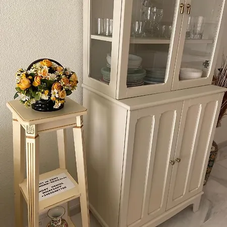 Apartamento Entero En La Carihuela A 50 M De La Playa-3