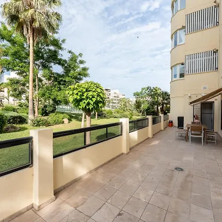 Malagasuite Playamar Terrace And Pool-2