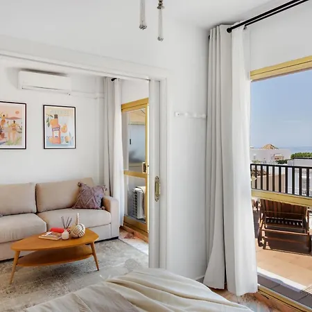 Sea View Studio I Penthouse, Beach Front Urbanization Romana Playa Elviria-3