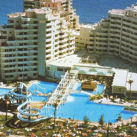 Fantastico estudio en Benalbeach con vistas al mar-2