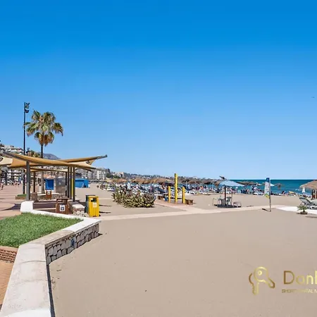 Apartamentos Con Parking Privado En El Paseo Maritimo De Fuengirola-3