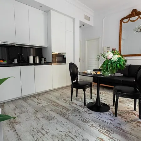 La Luna Suite In Old Town Of Malaga-3