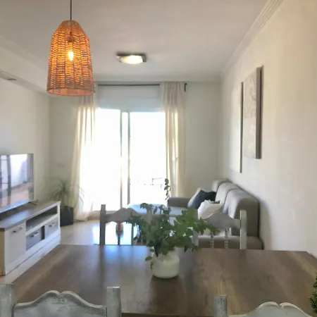 Ellie'S Hus 2-2