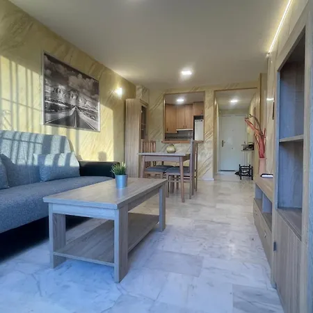 Apartamento Con Vista A La Piscina-2