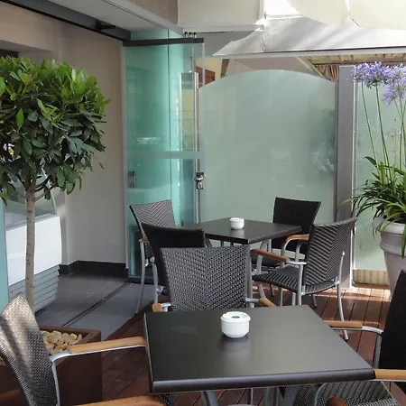 Hotel Avenida 31-2