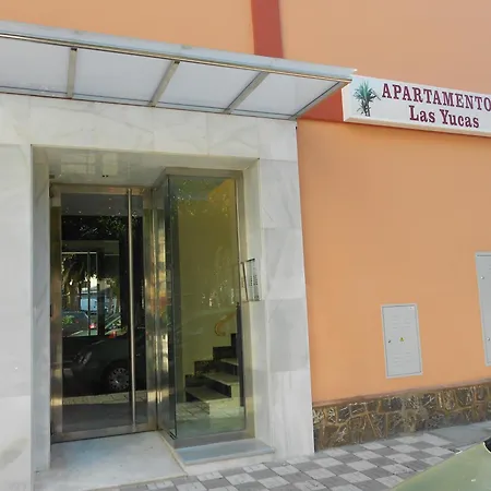 Apartamentos Turisticos Las Yucas-2