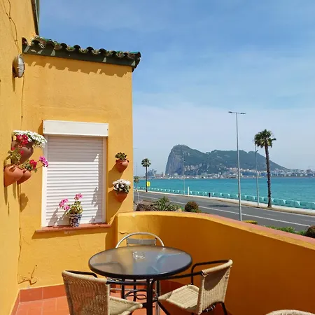 Gibraltar Views Guest House-3