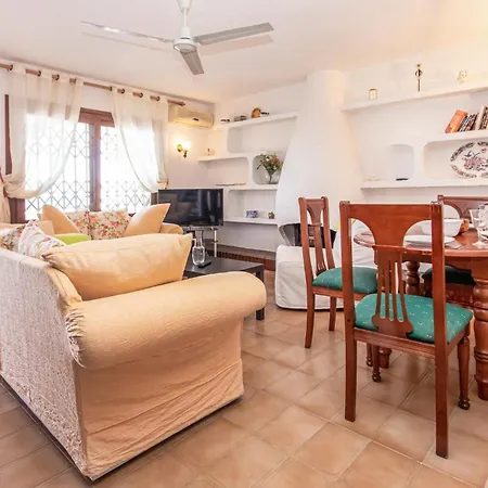 2 Bedroom Nice Home In Fuengirola-2