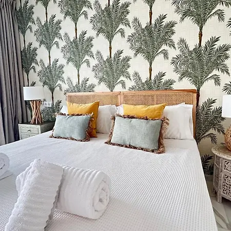 Marbella Center New And Luxurious Apartment On The Beach 627-2