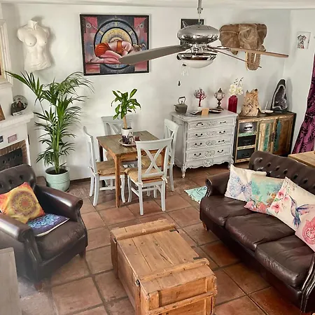 Mijas Pueblo Cosy Townhouse, Sleeps 4-2