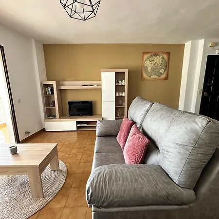 El Paraiso, Apartamento En Mijas Pueblo Con Bonitas Vistas A La Costa Y Con Piscina-3