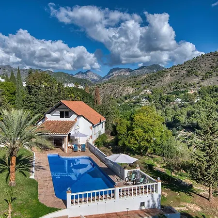 Villa Morera Bed & Breakfast-3