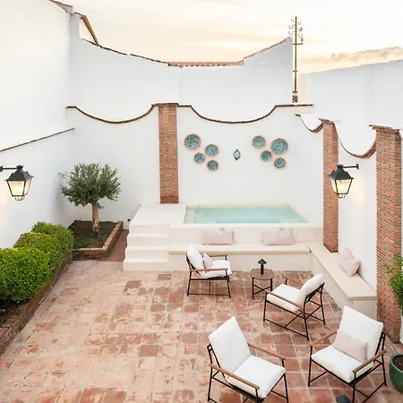 PUERTA de la AXARQUIA HOTEL BOUTIQUE-2