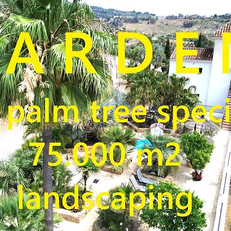 Castle Tower Apartment Picasso In Rural Holiday Park-3