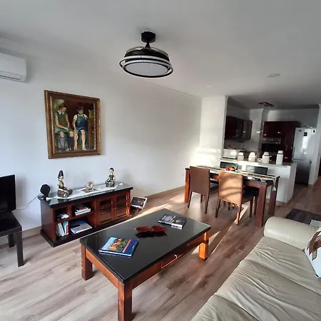 Apartamento Frente A La Playa Piso 2-2