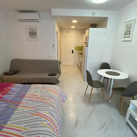 Benalbeach Loft Encantador Newly Renovated-3