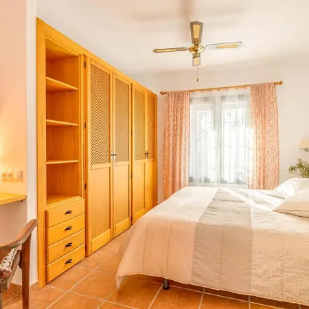 Rosas Cantares: Casa Maurus.-2