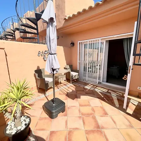 Marbella Deluxe Rooms In Royal Cabopino Townhouse-3