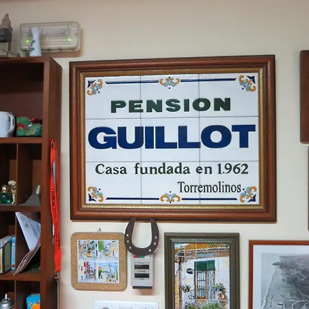 Hostal Guillot-3