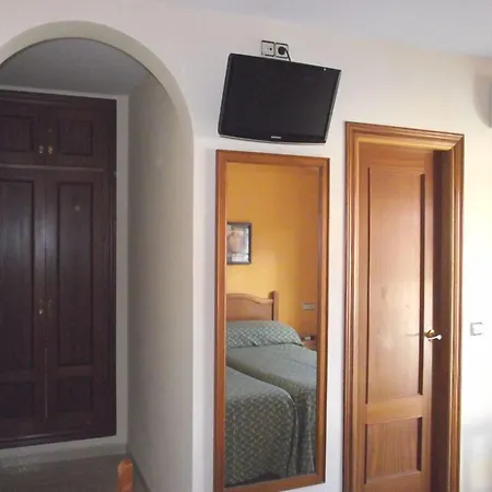 Hostal Italia-3
