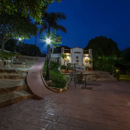 Hotel Cortijo de Salia-3
