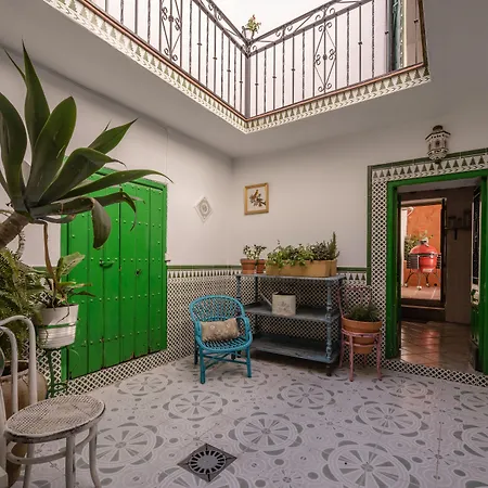 Encanto Guesthouse-3