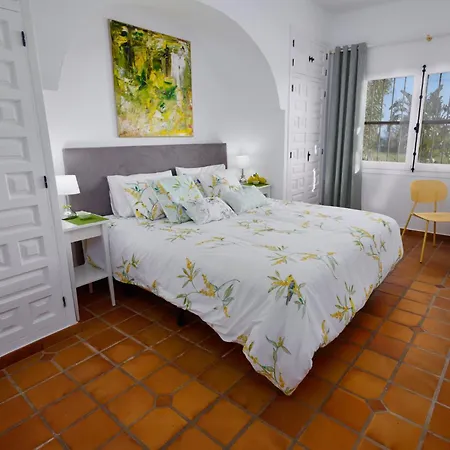 Villa El Capricho-3