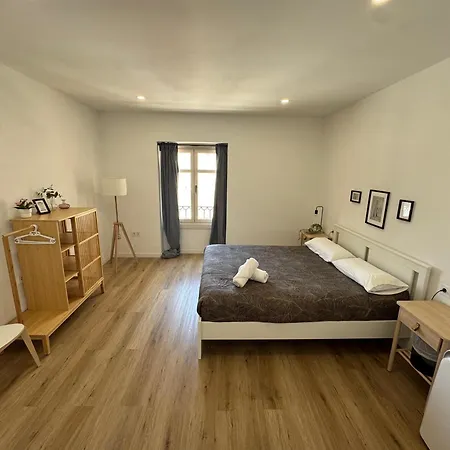 Suites Larios Rooms-3
