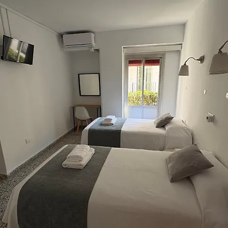Hostal Paco Marbella-3