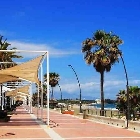 Spectacular Beachfront Apartment-2