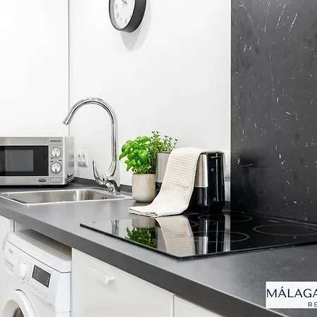 Malaga Sunshine Rentals - Beach Front Penthouse - Fuengirola-2